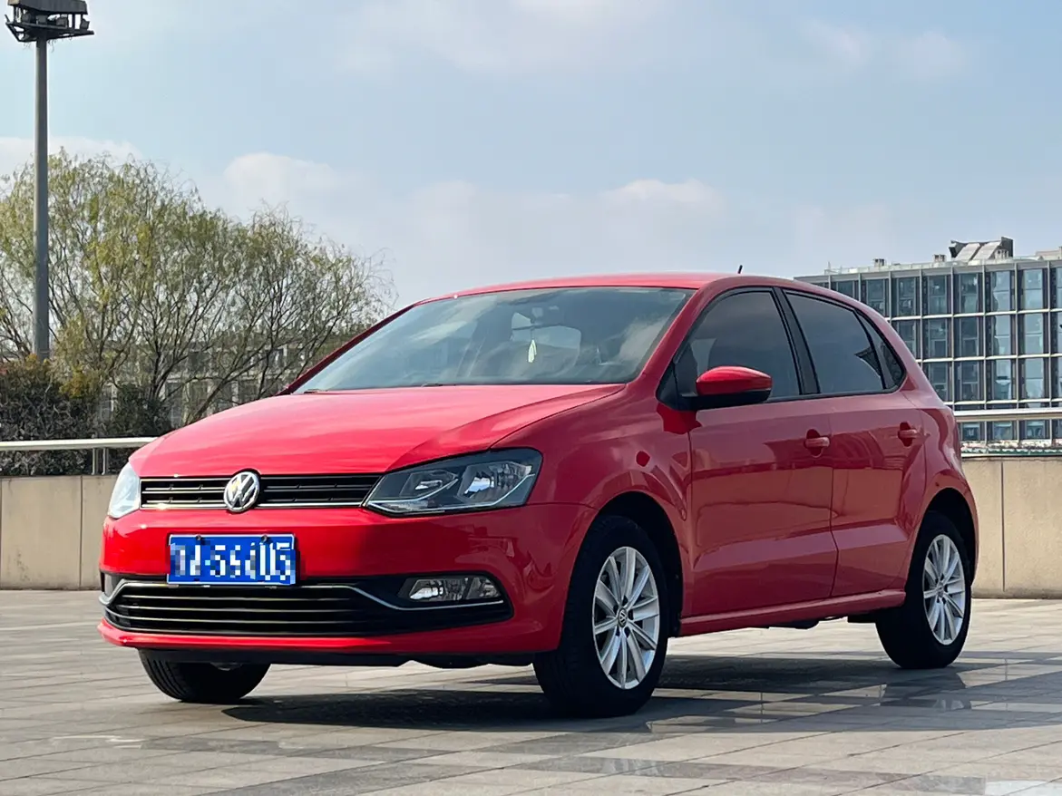 Volkswagen Polo  из Китая