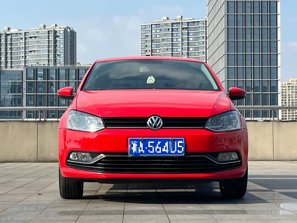 Volkswagen Polo  из Китая