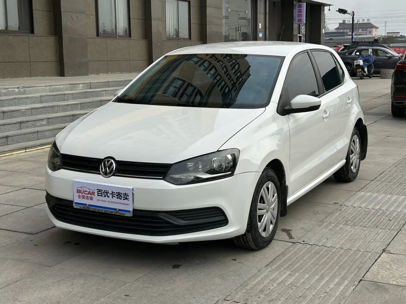Volkswagen Polo  из Китая