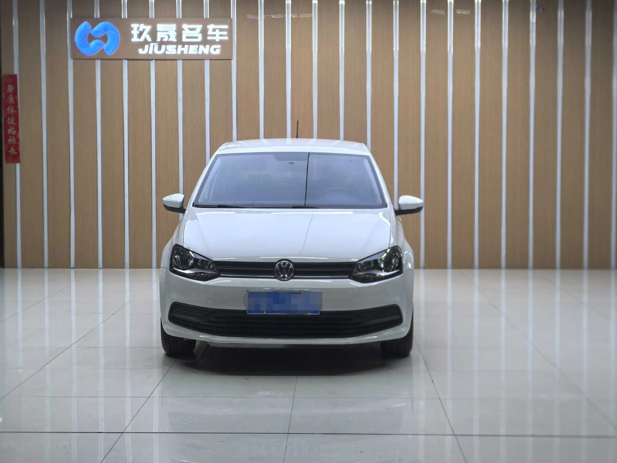 Volkswagen Polo  из Китая