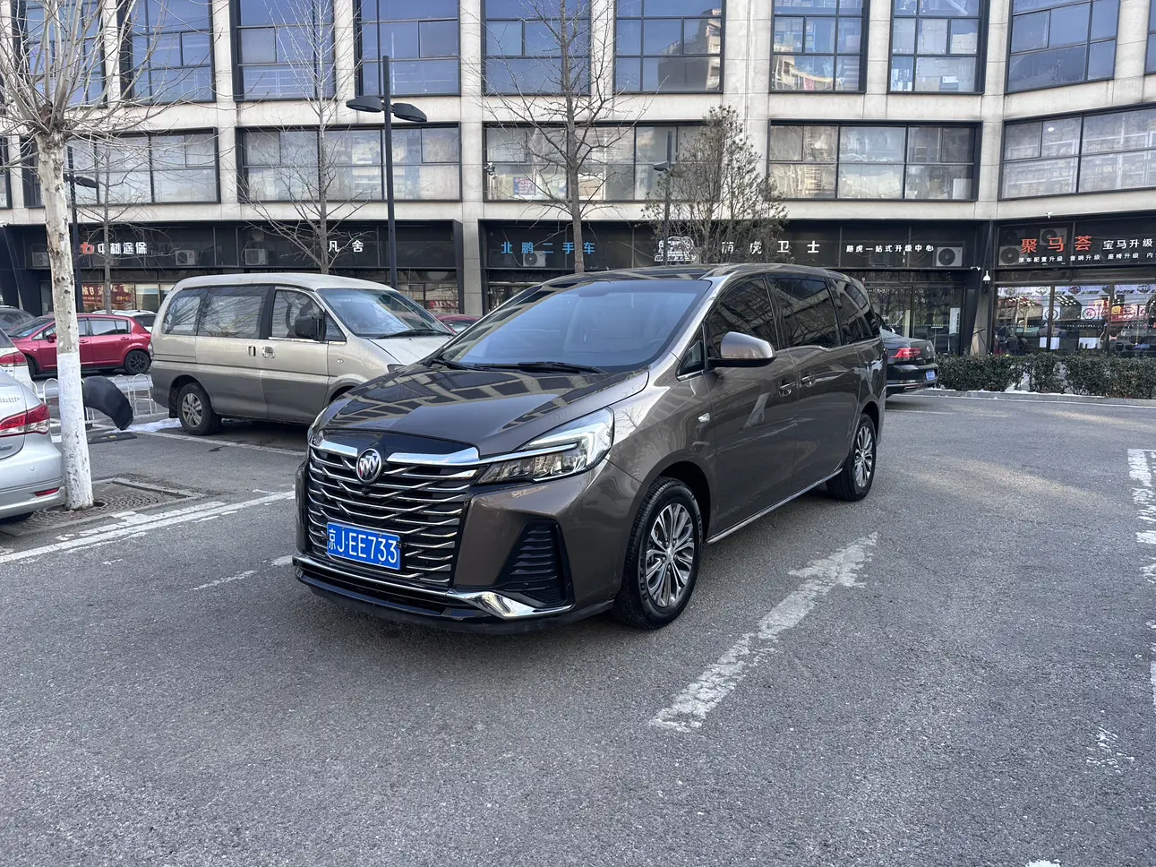 Buick GL8  из Китая