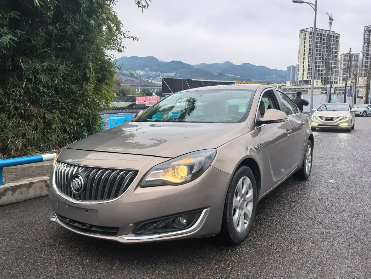 Buick Majesty  из Китая