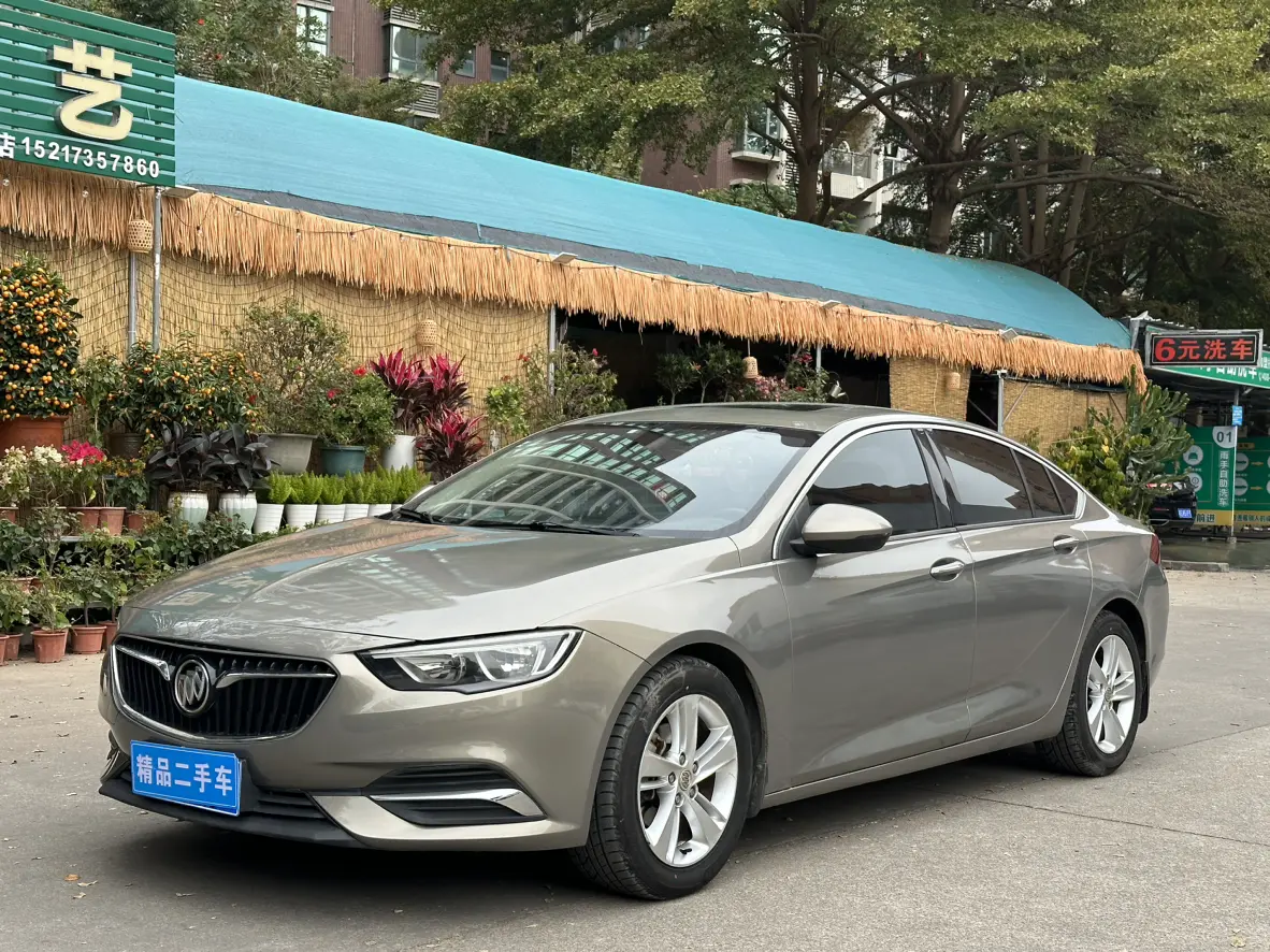 Buick Majesty  из Китая