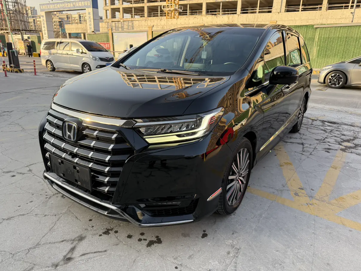 Honda Elysion (Alison)  из Китая