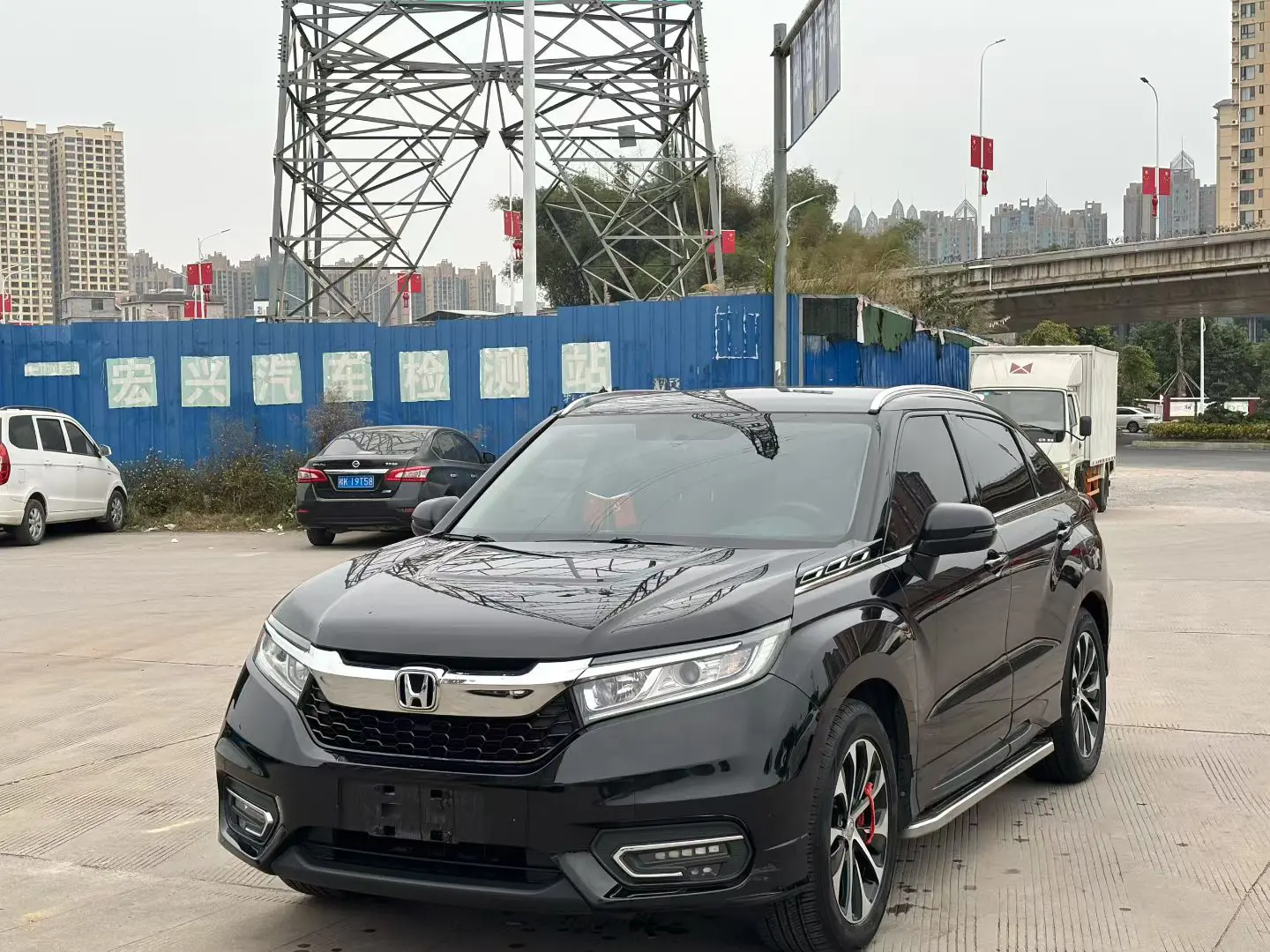 Honda Avancier (Crown Road)  из Китая