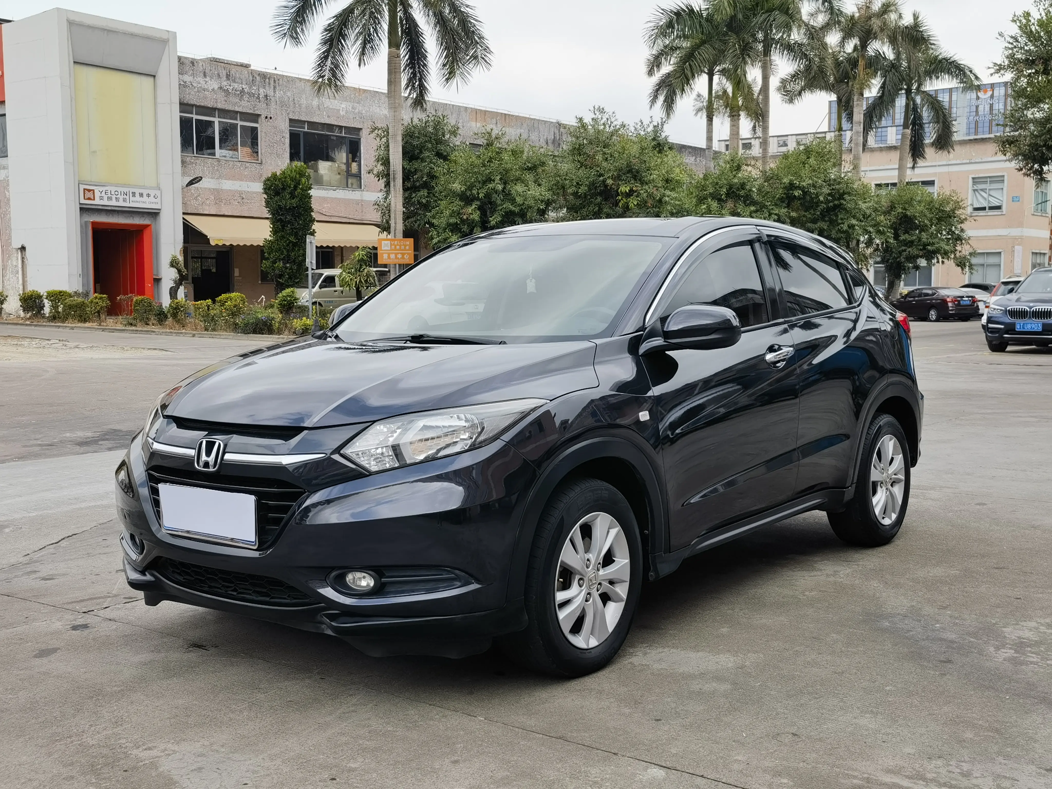 Honda Vezel (Binzhi)  из Китая