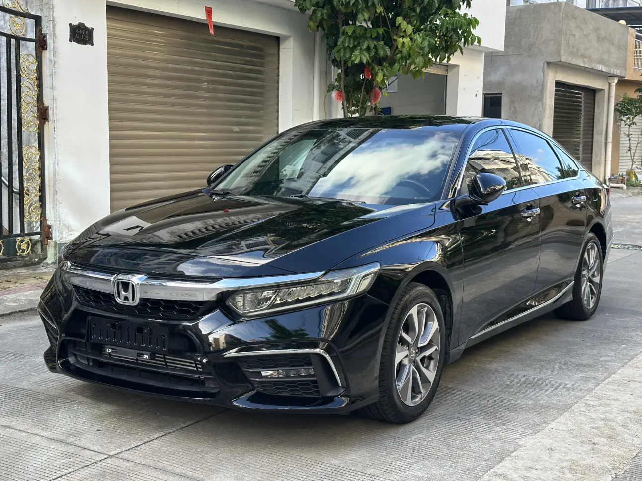 Honda Inspire (Yingshipai)  из Китая