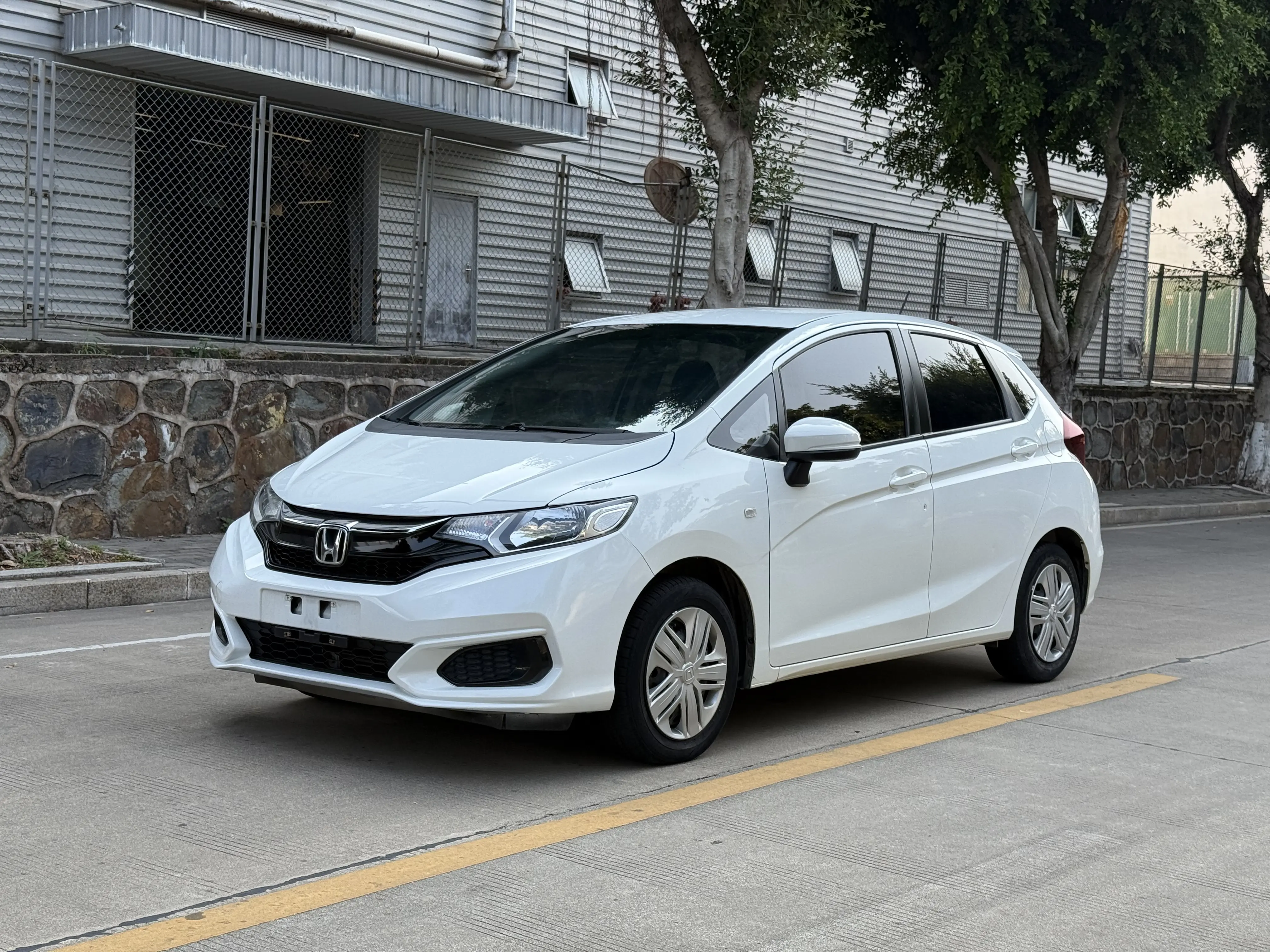 Honda Fit  из Китая