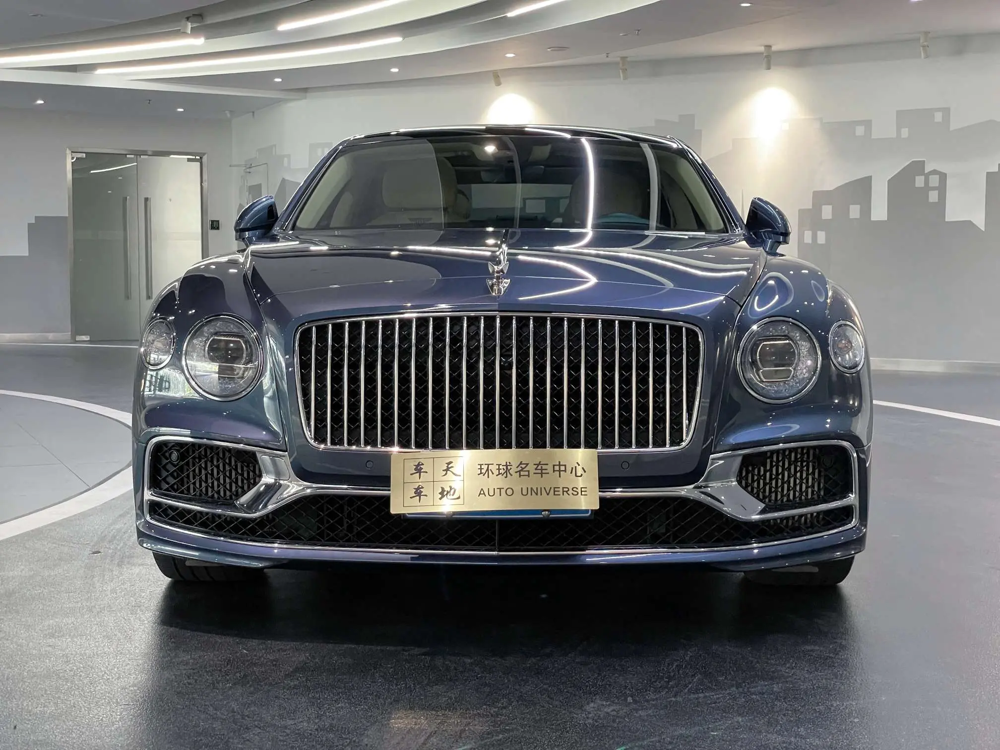 Bentley Galloping  из Китая