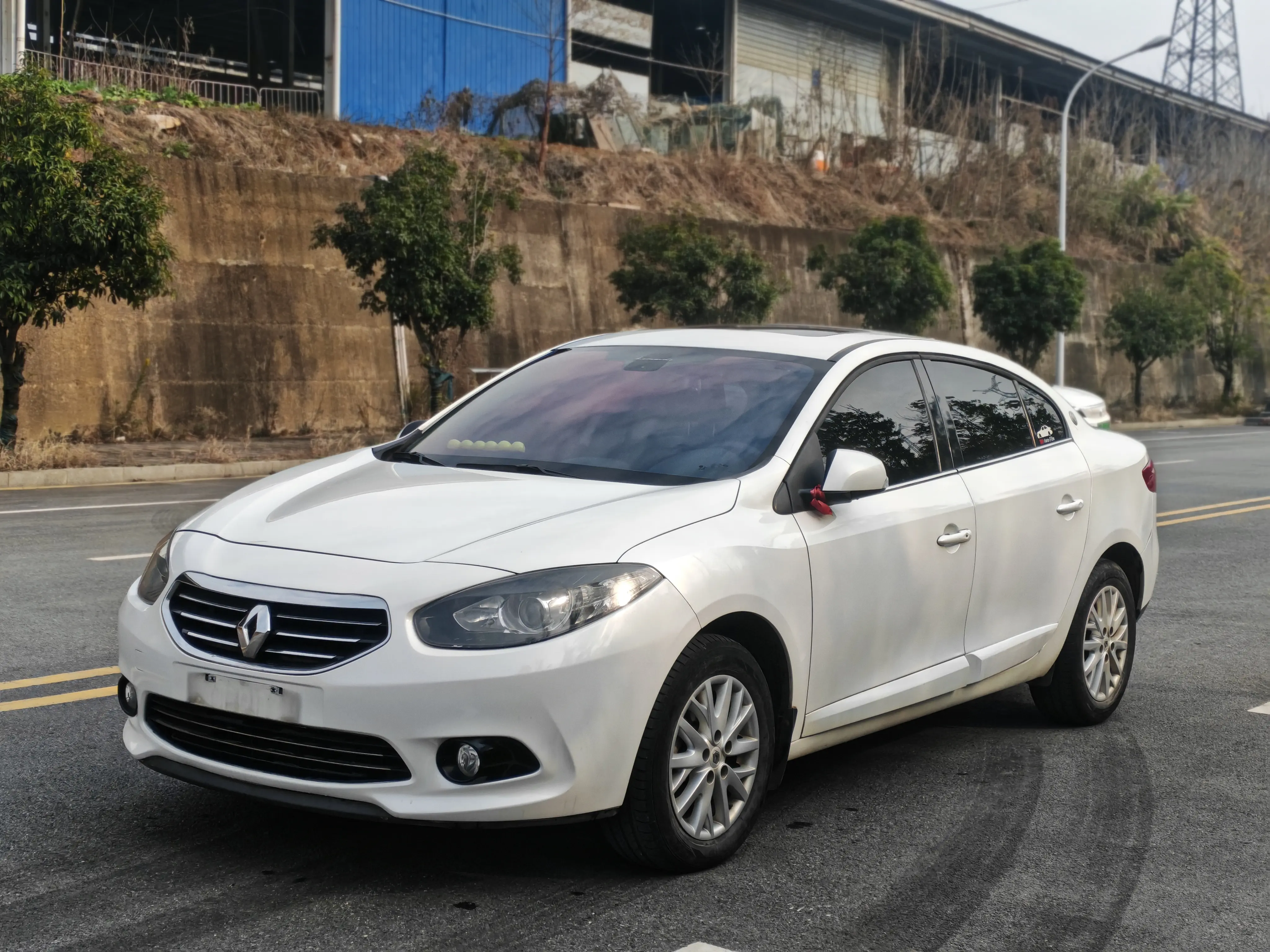 Renault Fenglang  из Китая