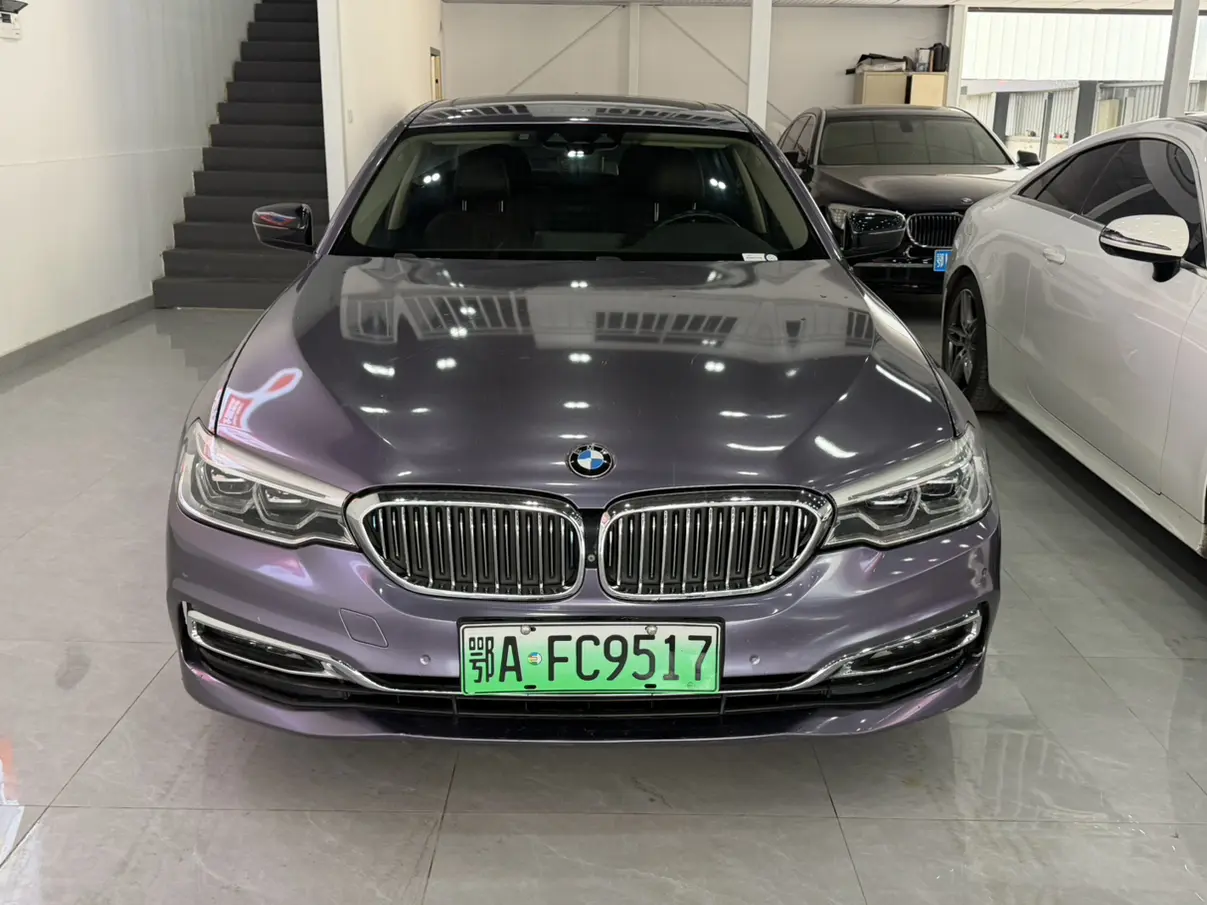 BMW 5 Series PHEV  из Китая