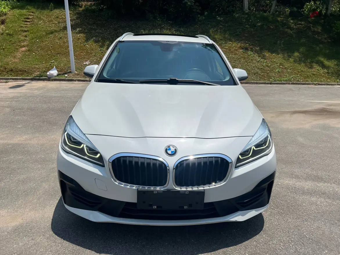 BMW 2 Series Active Tourer  из Китая