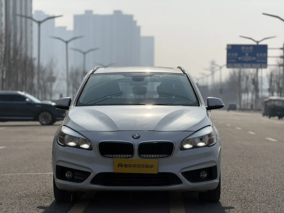 BMW 2 Series Active Tourer  из Китая