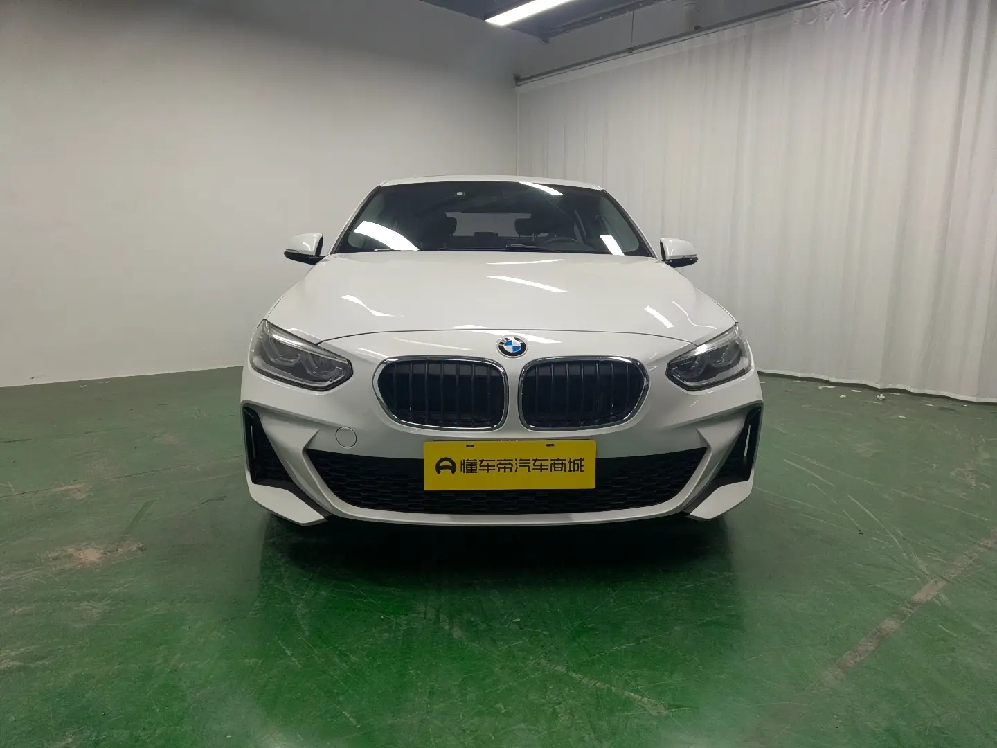 BMW 1 Series  из Китая