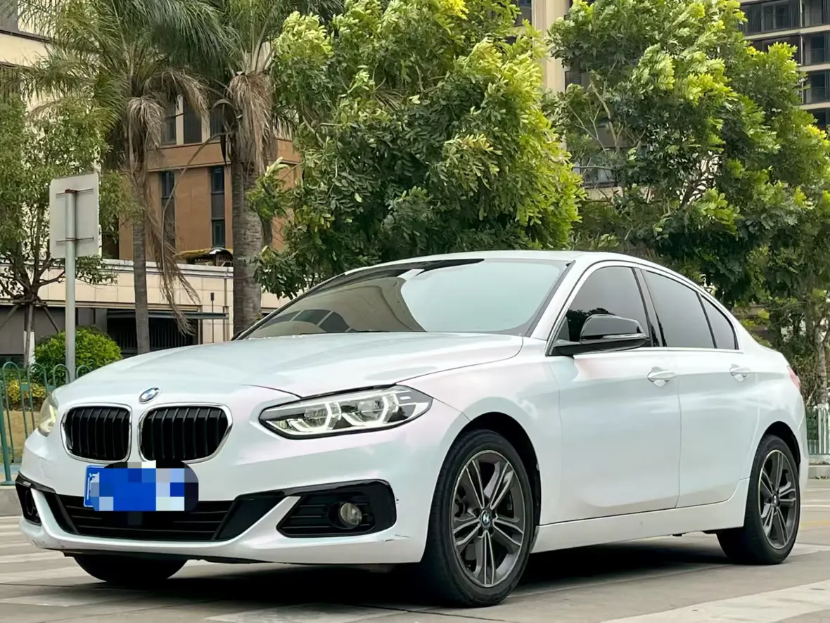 BMW 1 Series  из Китая