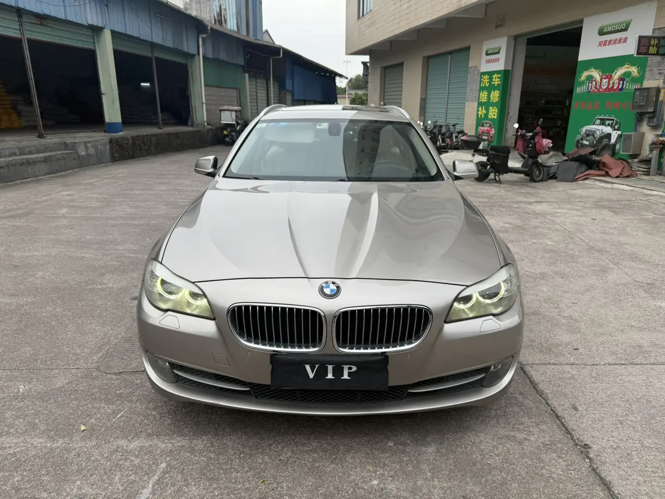 BMW 5 Series  из Китая