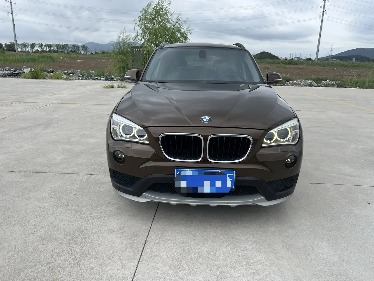 BMW X1  из Китая