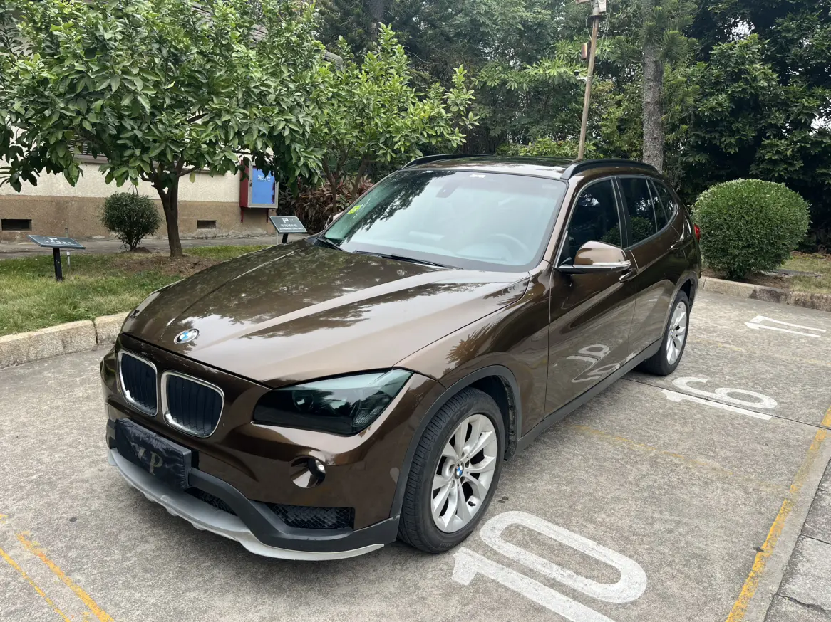 BMW X1  из Китая