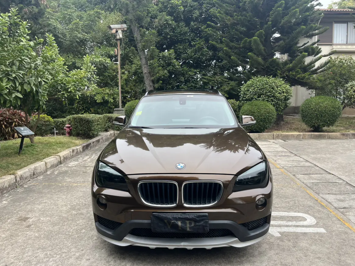 BMW X1  из Китая