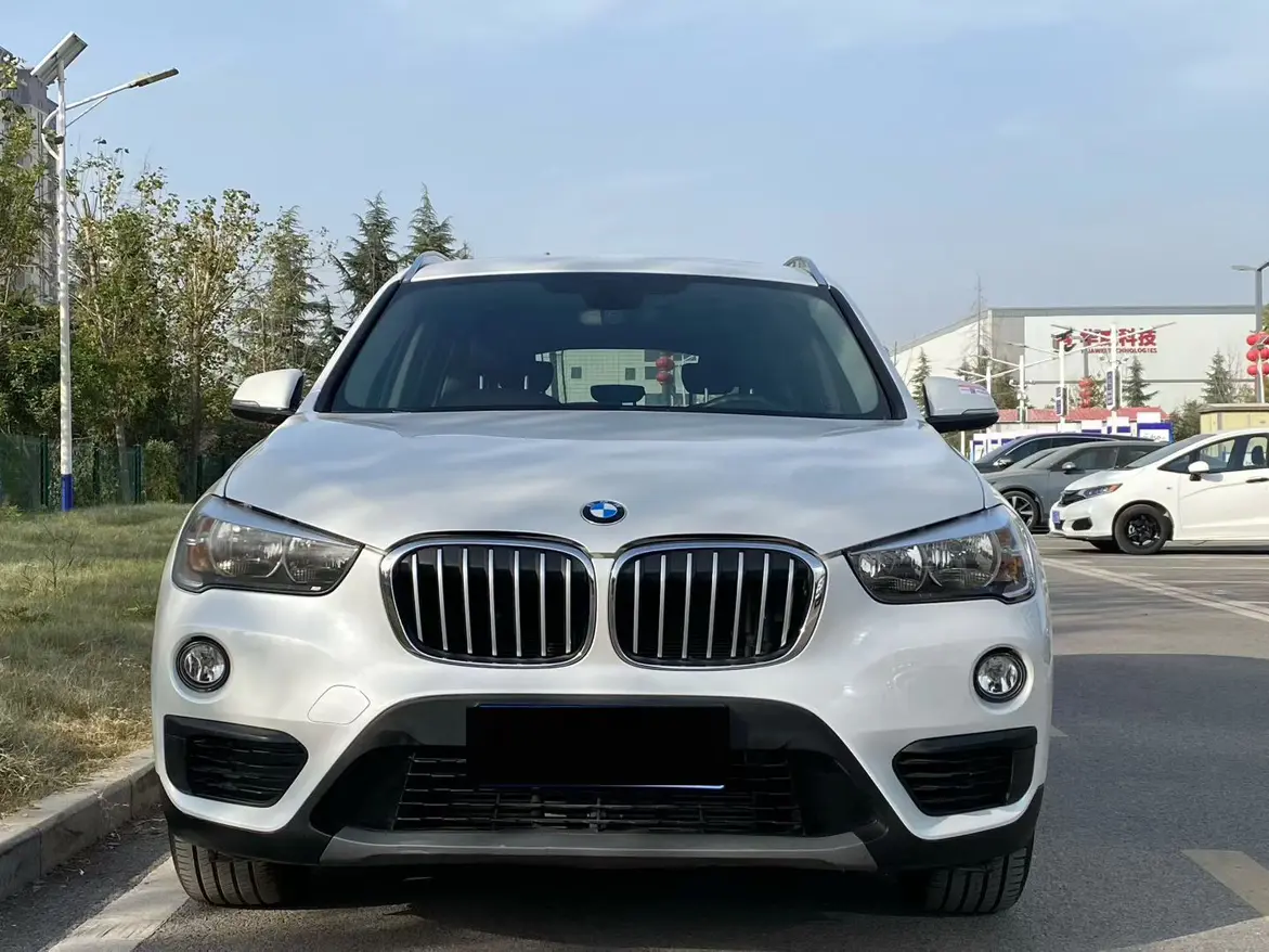 BMW X1  из Китая