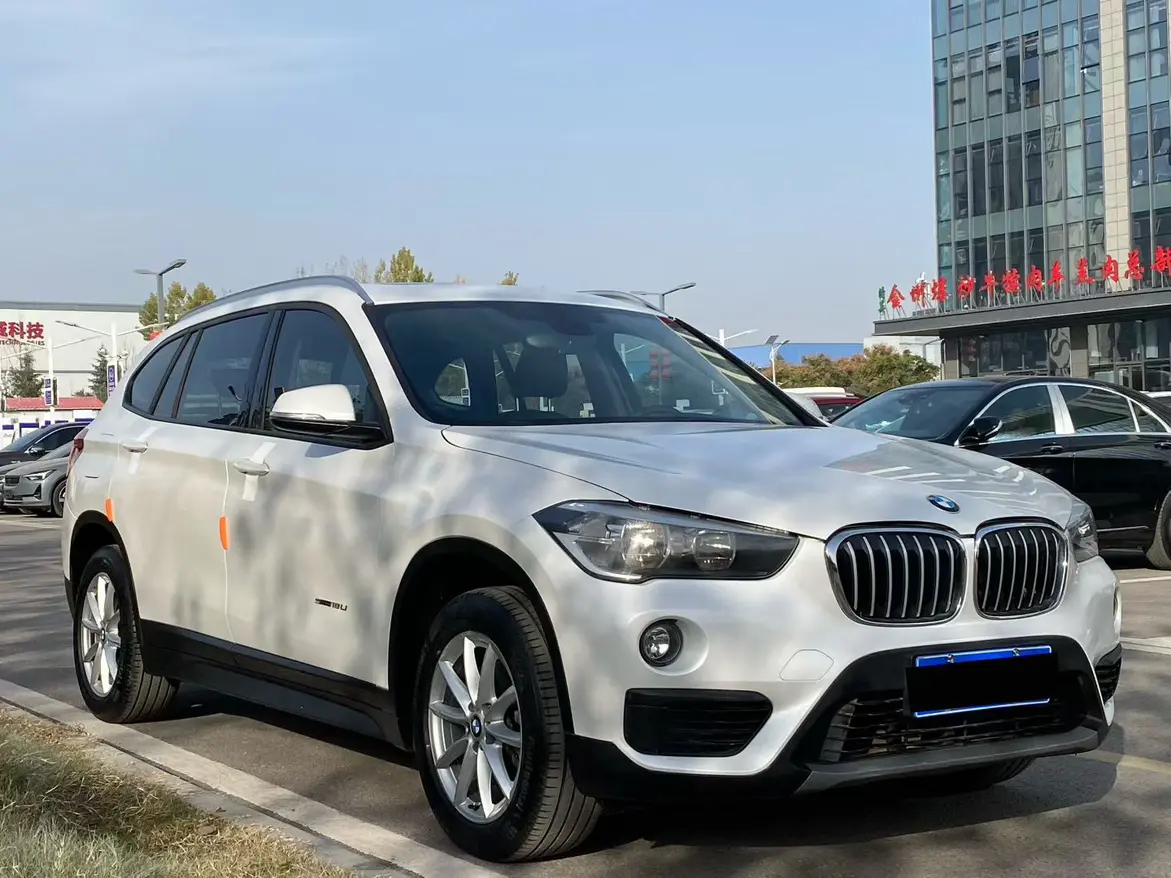 BMW X1  из Китая