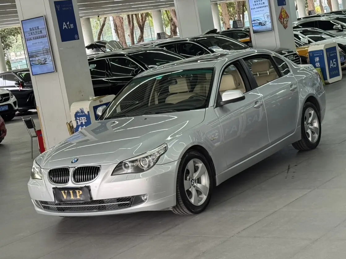 BMW 5 Series  из Китая