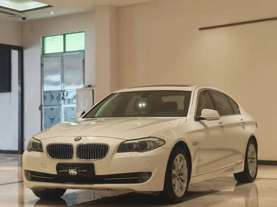 BMW 5 Series  из Китая