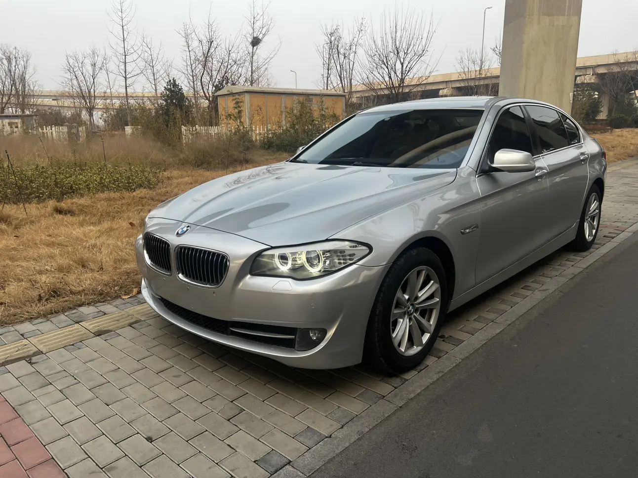 BMW 5 Series  из Китая