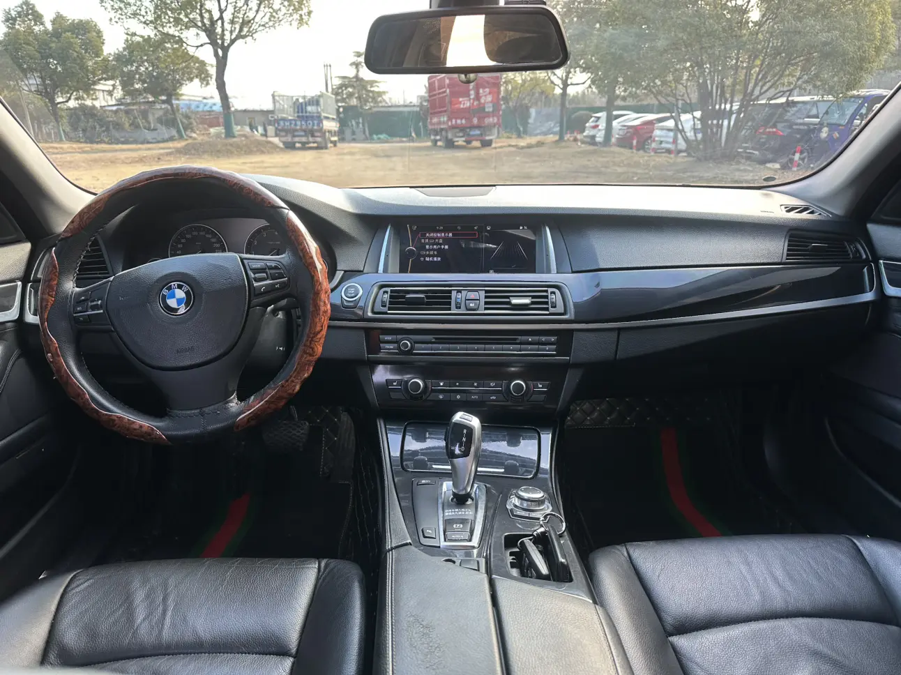 BMW 5 Series  из Китая