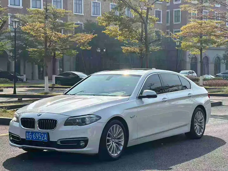 BMW 5 Series  из Китая