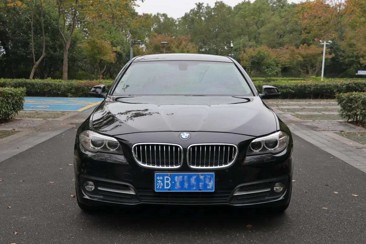 BMW 5 Series  из Китая