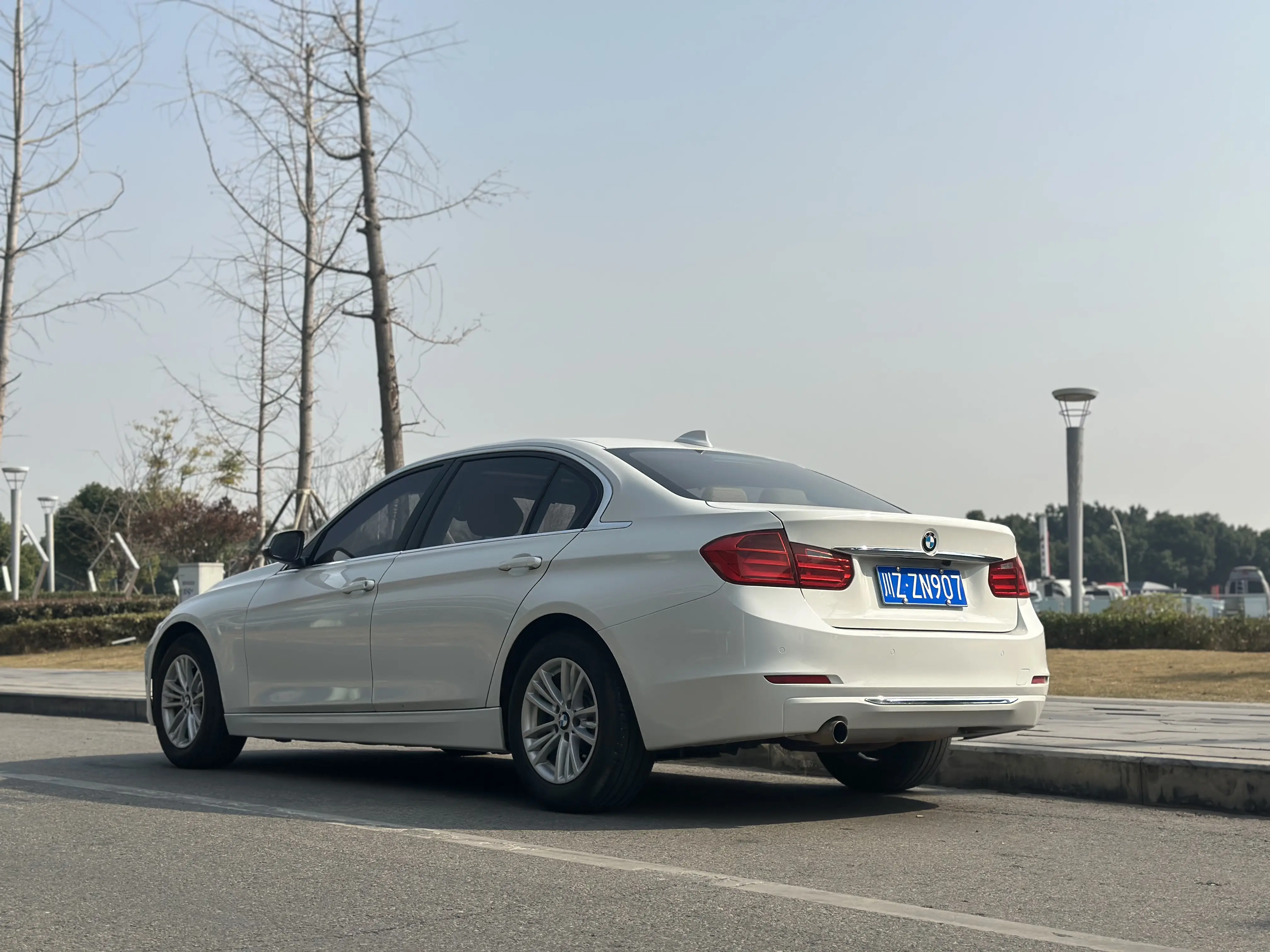 BMW 3 Series  из Китая