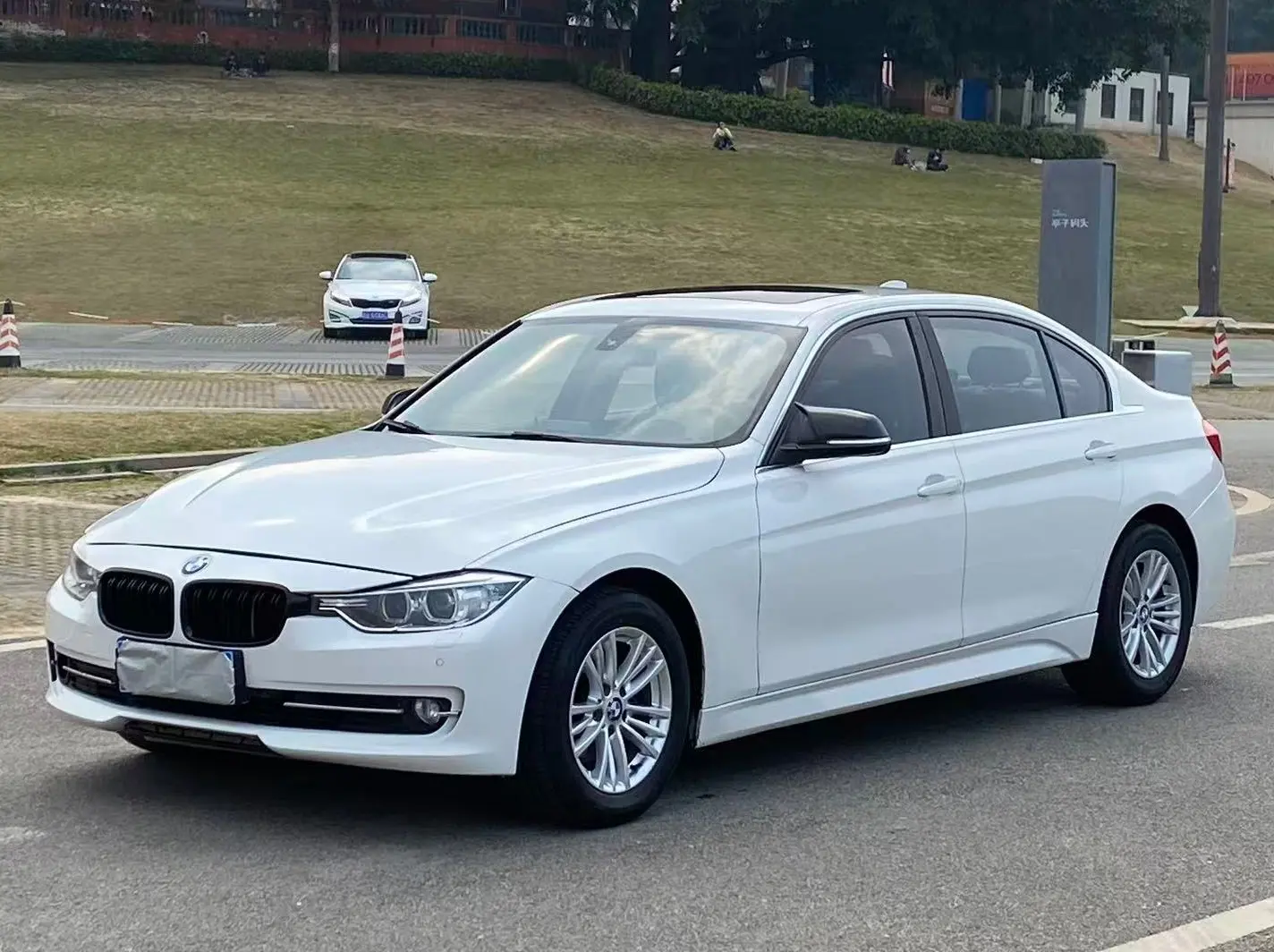 BMW 3 Series  из Китая