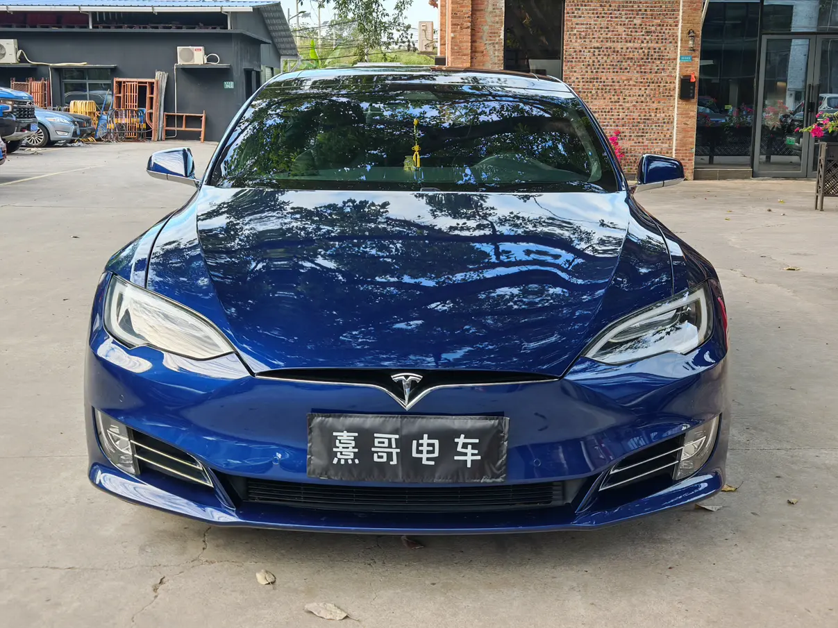 Tesla Model S  из Китая