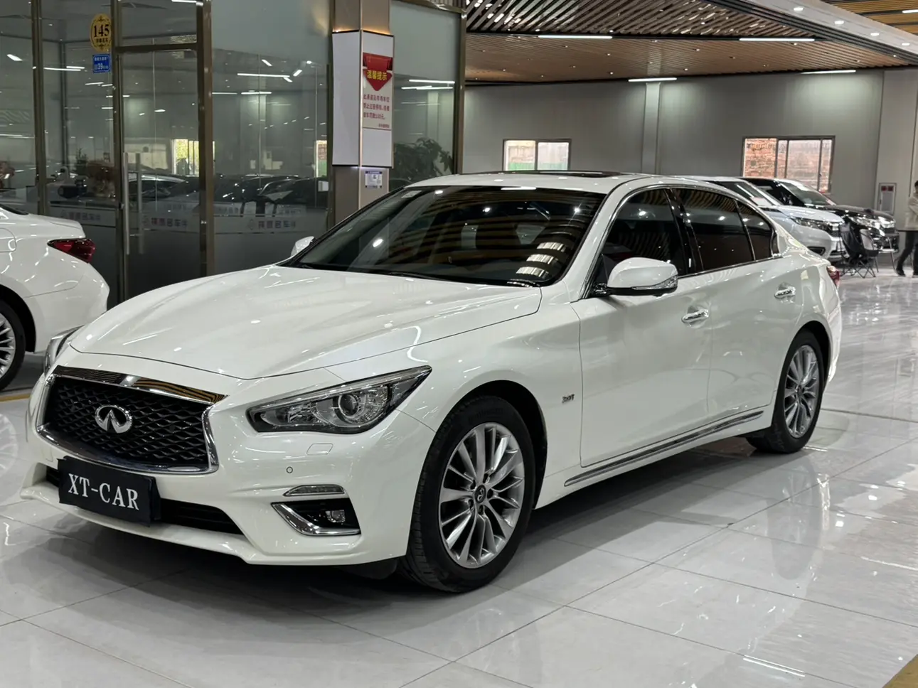 Infiniti Q50L  из Китая