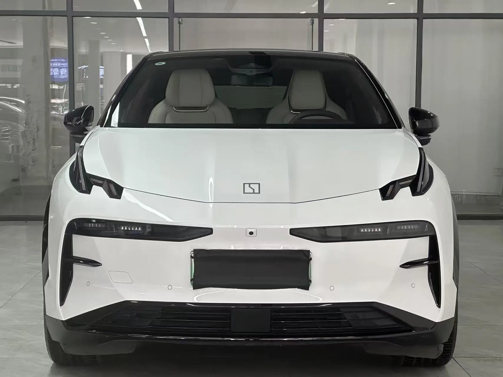 ZEEKR X  из Китая