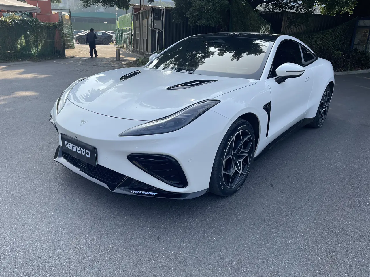 NETA Nezha GT  из Китая