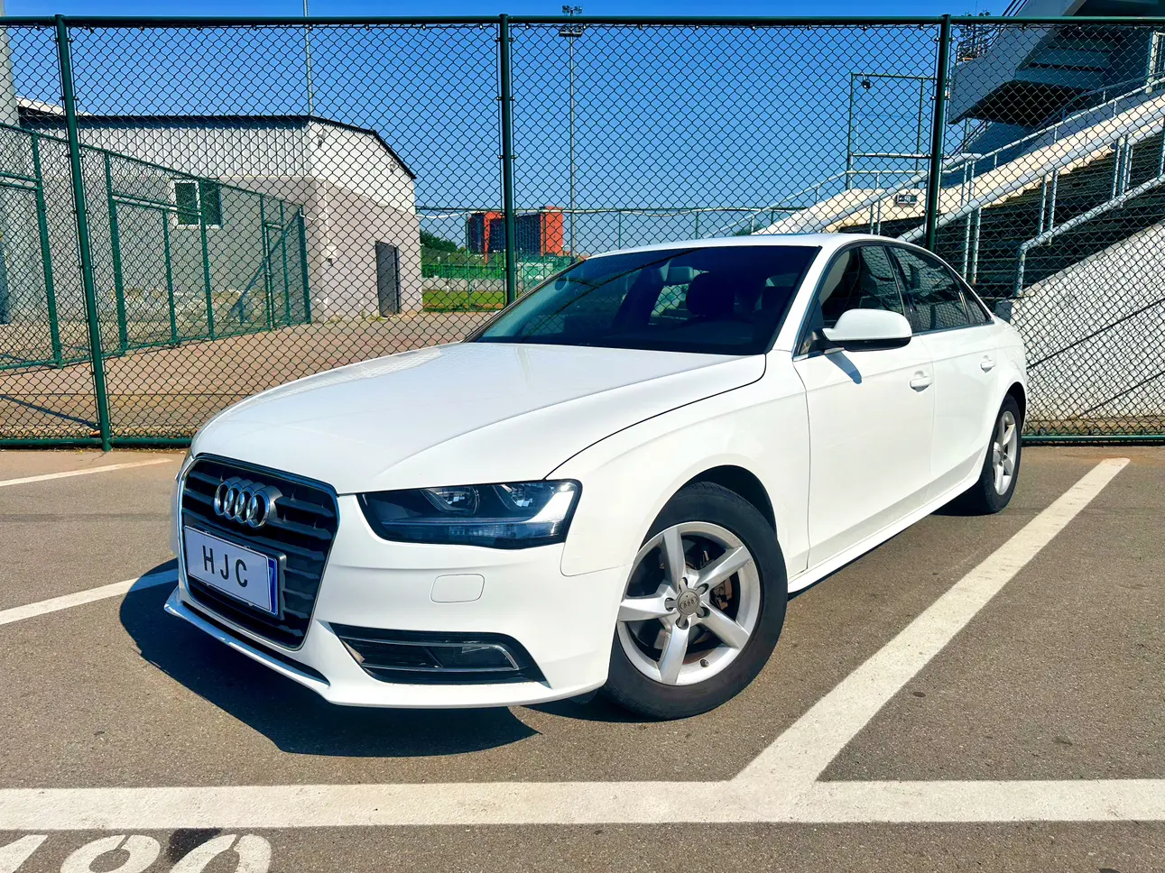 Audi A4L  из Китая