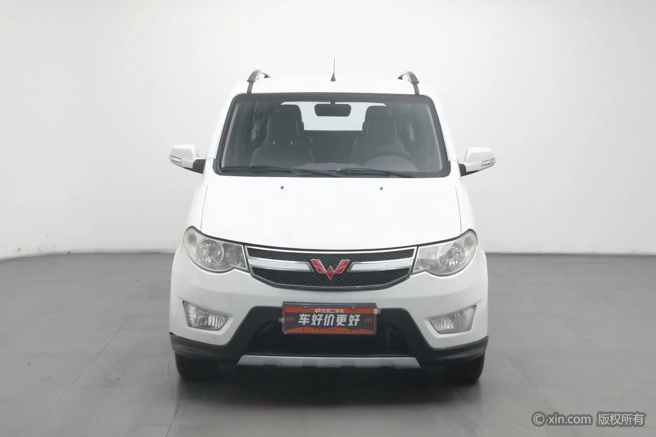 Wuling Hongguang  из Китая