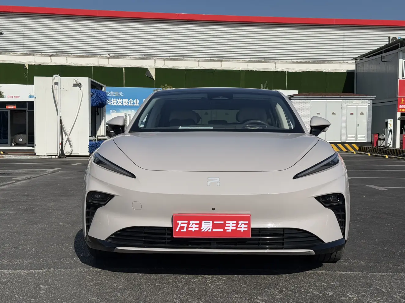 Rising Auto Feifan F7  из Китая