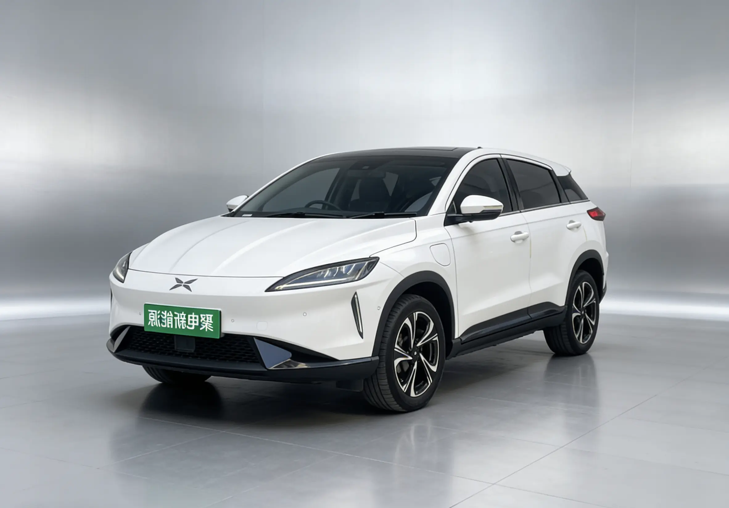 Xpeng G3  из Китая