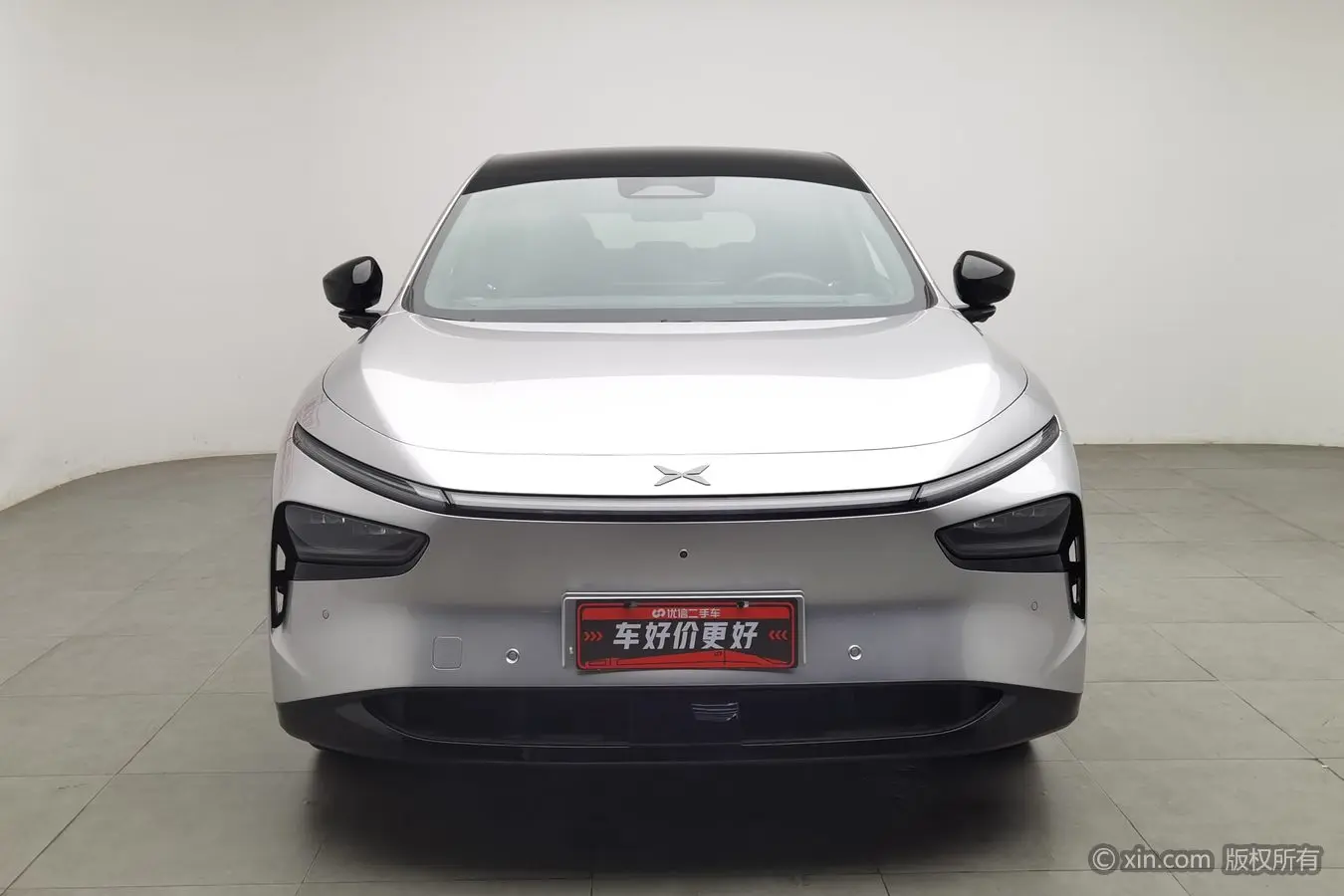 Xpeng G7  из Китая