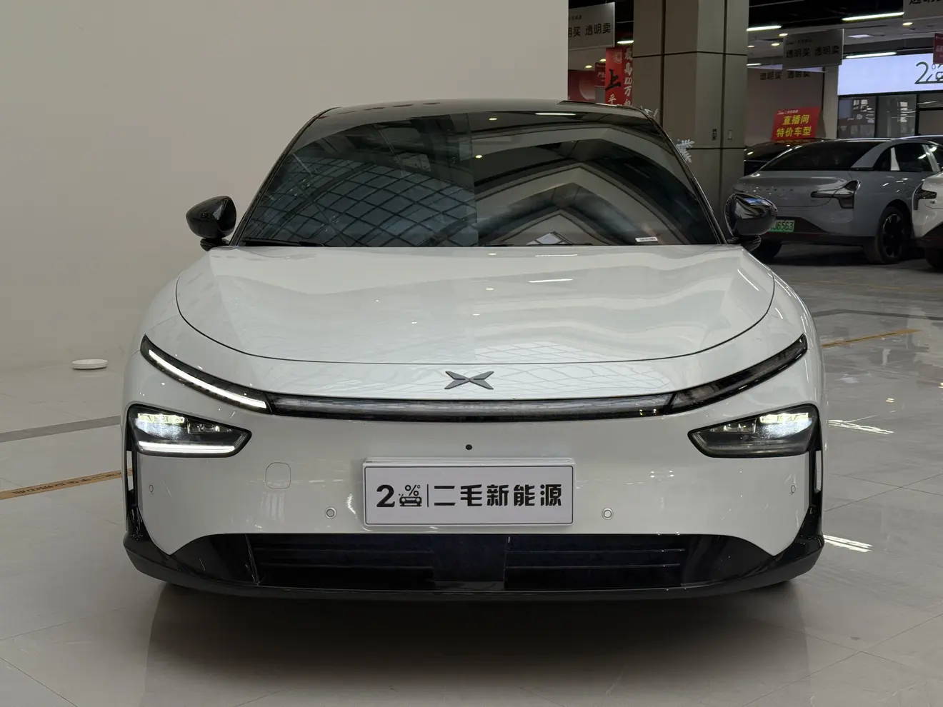 Xpeng P7+  из Китая