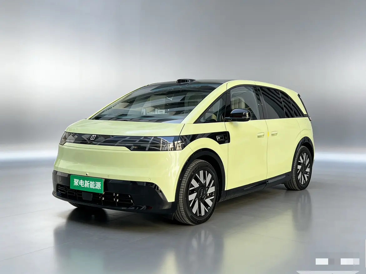 ZEEKR MIX  из Китая