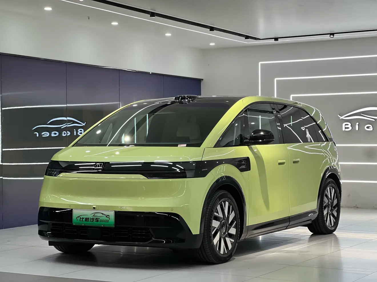 ZEEKR MIX  из Китая