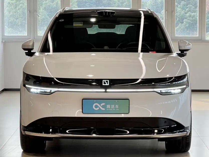 ZEEKR 7X  из Китая