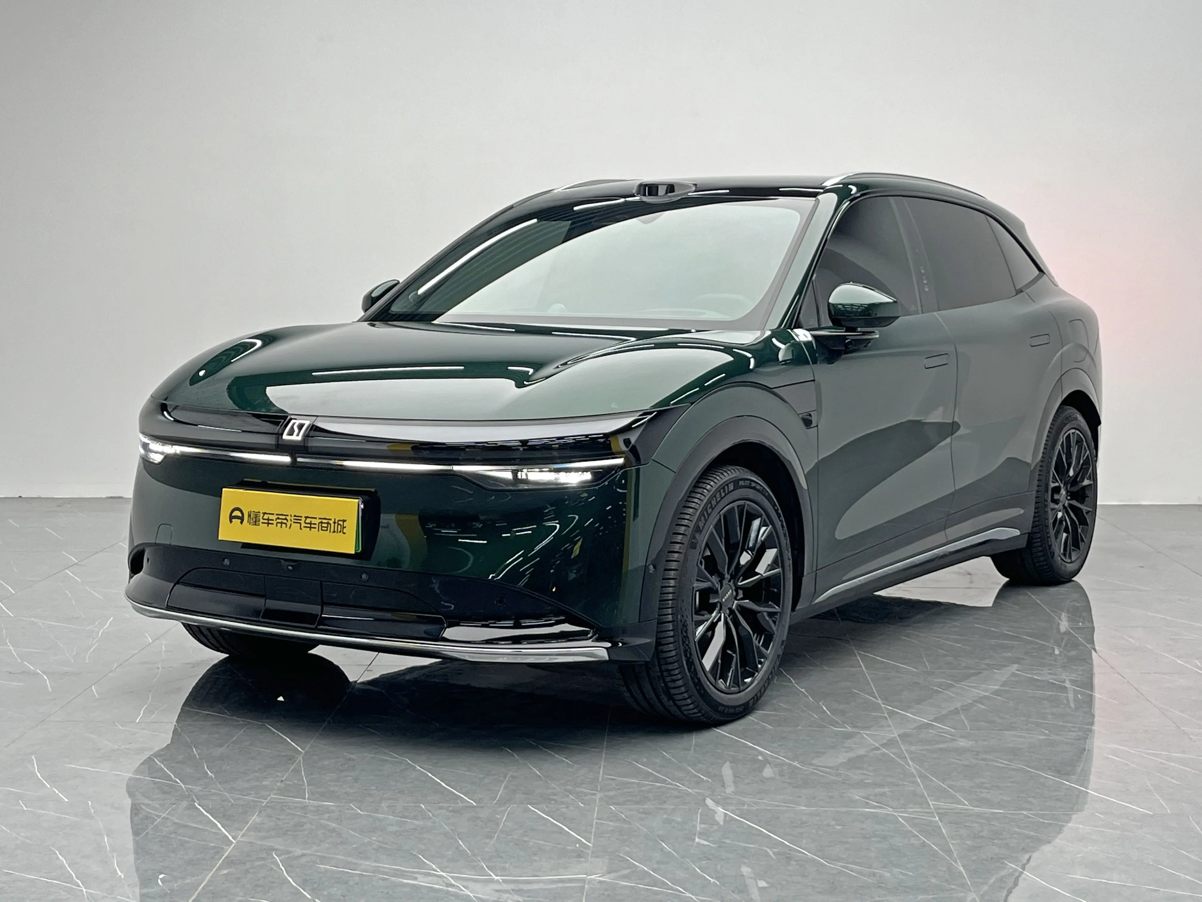 ZEEKR 7X  из Китая