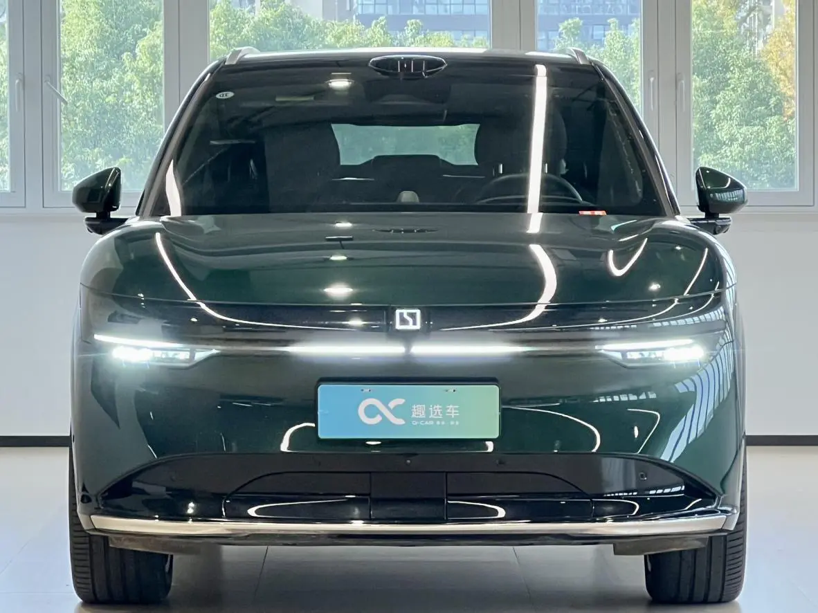 ZEEKR 7X  из Китая