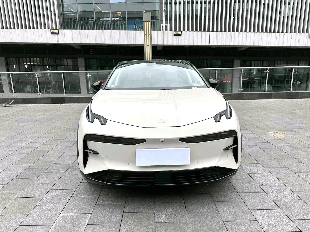 ZEEKR X  из Китая