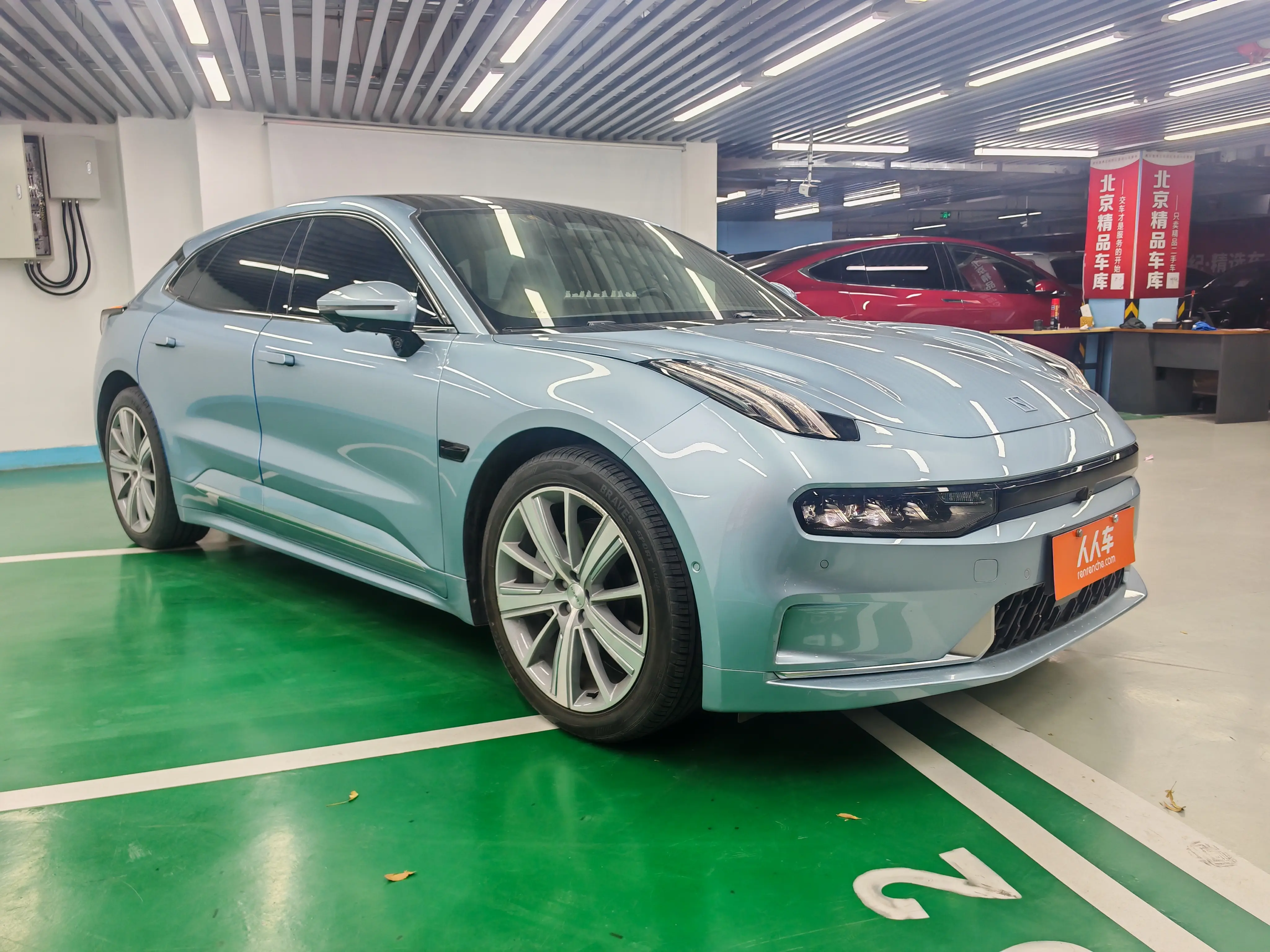 ZEEKR 001  из Китая